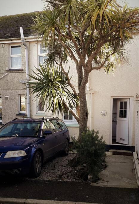 Sunrise! ~ 2 Bedrooms, Garden, Parking, Sea Views St Ives  Exterior photo